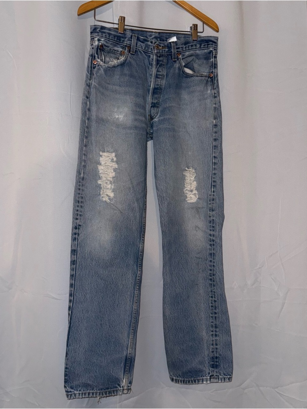 Vintage Light Wash Distressed Levi’s 501s